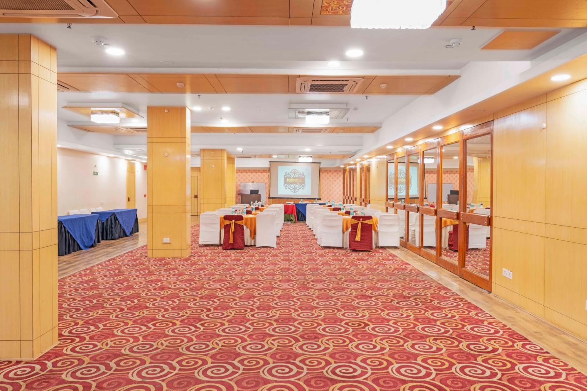 Indismart Hotel 콜카타 외부 사진