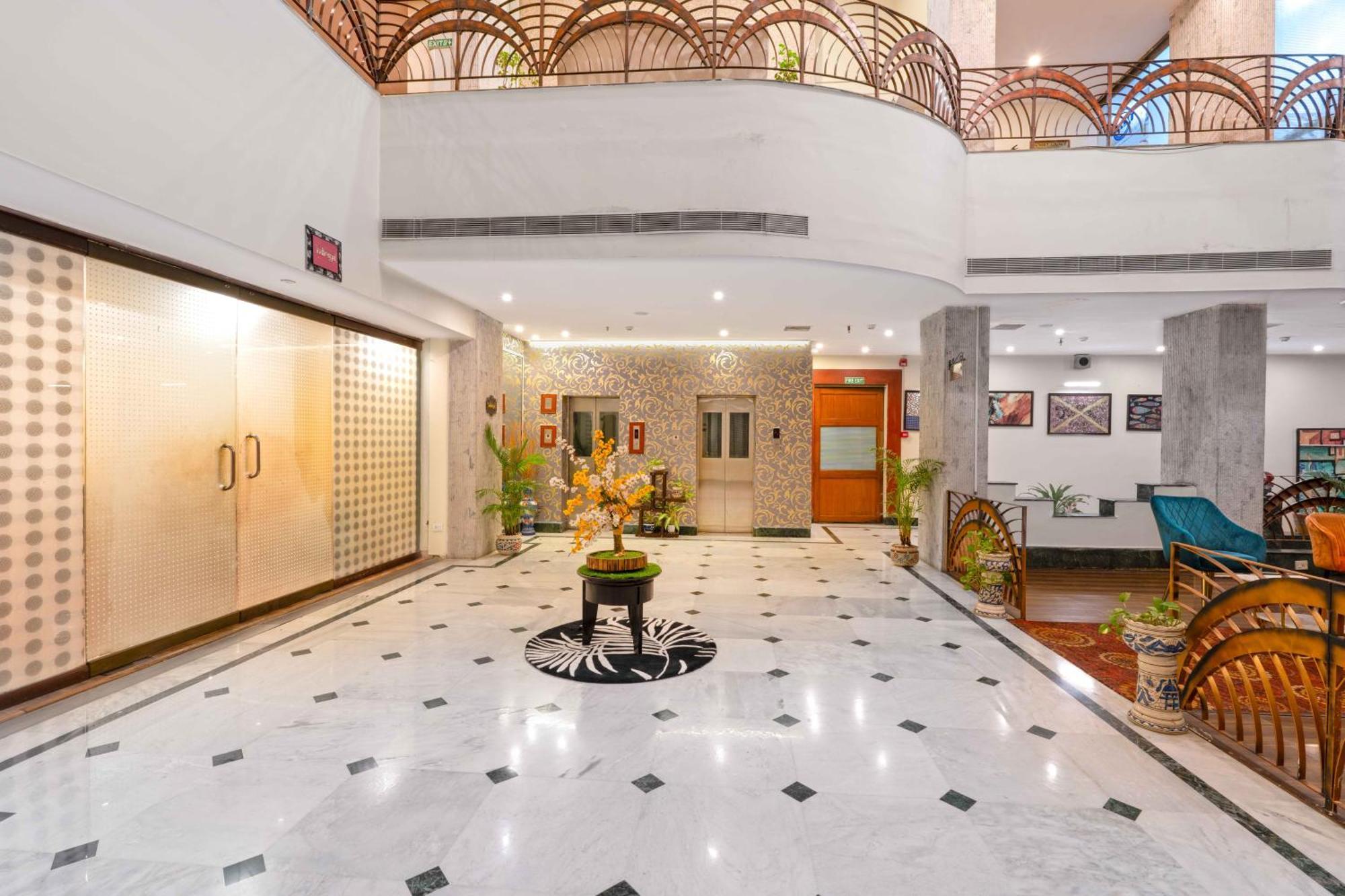 Indismart Hotel 콜카타 외부 사진